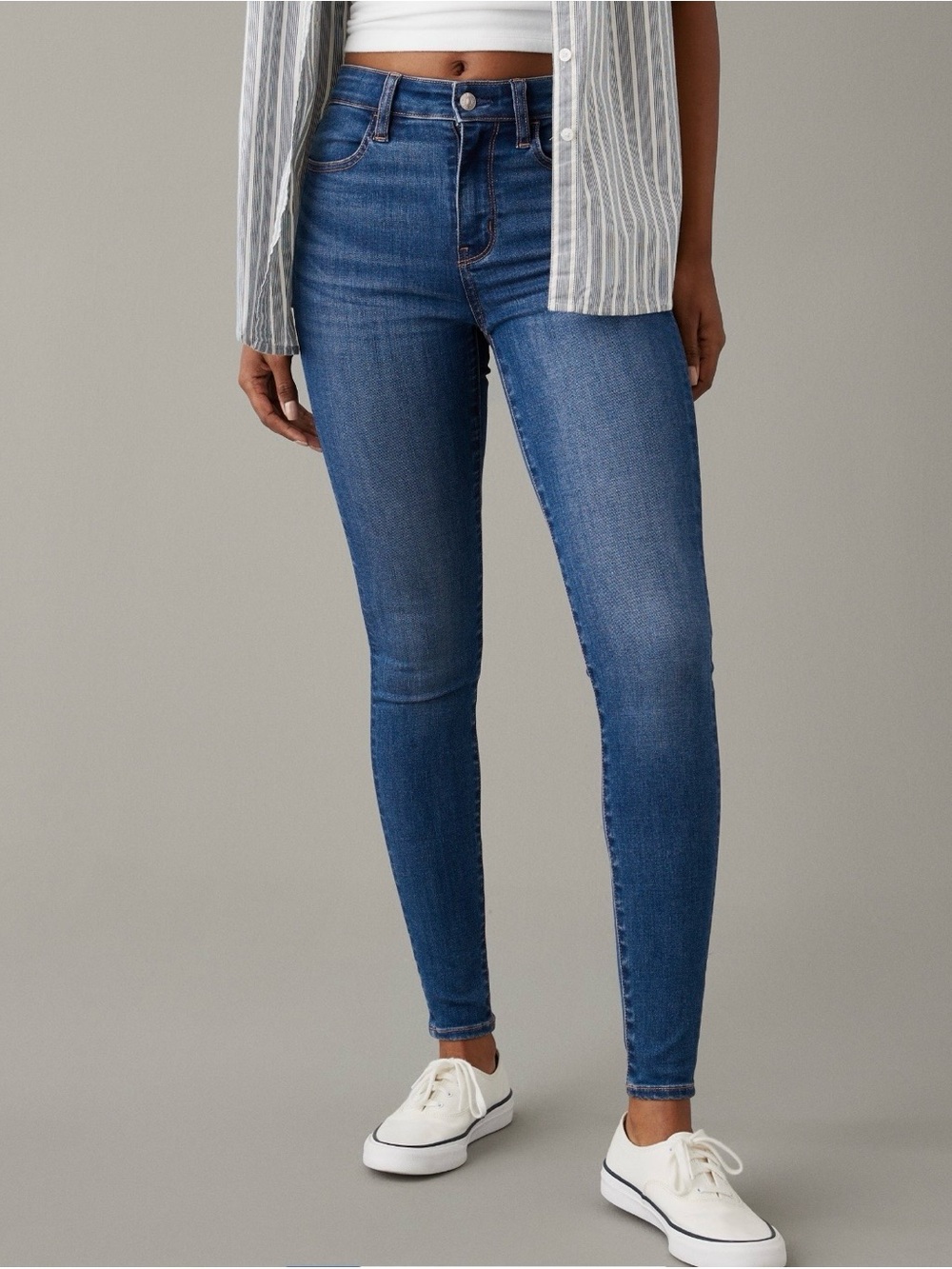 American Eagle Outfitters Women’s Faded Dark Blue Jeggings